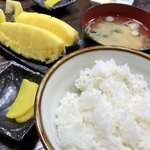 ジンギスカン肉焼 加トちゃん家 - セットでついてくるもの