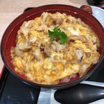 鶏三和 - 名古屋コーチン親子丼