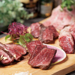 Meat meat meat! Kinniku specialty★Assortment of 5 types of meat