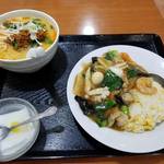 中華料理　嘉宴 - 担々麺セット