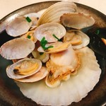 カイセン&ダイニング ヒナタ - 4種貝の白ワイン蒸しsサイズ