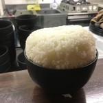 丼ぶり専門店 SUNZOK - こんな盛りもあるそうです。