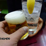 やしろ食堂 - ビールとレモンサワーで乾杯