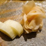 鮨 さいとう - ガリ