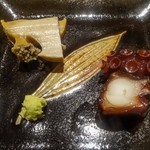 鮨 さいとう - 蒸しアワビとタコの桜煮