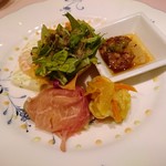 前菜盛り合わせ