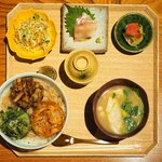 立場割烹 SSAW - 三種のかき揚げ丼 1000円