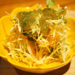 立場割烹 SSAW - 三種のかき揚げ丼 1000円 の七種の野菜サラダ