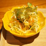 立場割烹 SSAW - 三種のかき揚げ丼 1000円 の七種の野菜サラダ