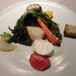 erre - （2）薪焼き野菜に熟成豚がついたランチ 2,500円