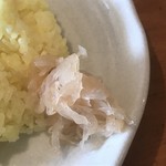 カレー気分 - タマネギの酢漬けが箸休めになるんです