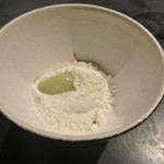 フロリレージュ - 苺　ピスタチオ