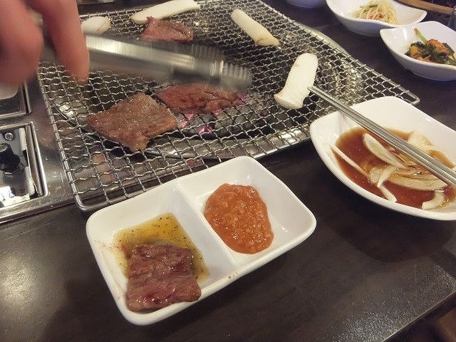 豚豚村 炭火カルビ 明洞 ミョンドン 焼肉 食べログ 豚豚村 炭火カルビ 明洞 ミョンドン 焼肉 食べログ