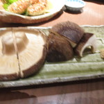 手打ち十割そば 振甫町 縁 - 焼き椎茸