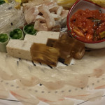 おお矢 - 河豚のあらゆる部位がプロの技で楽しめます。