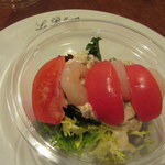 オ・タン・ペルデュ - トマトと海老のサラダ