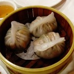 Hei La Moon - 何かの蒸し餃子？