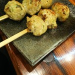焼き鳥専門店 とりまる - 自家製つくね