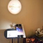 ラウンジ シャギー - フロントから見た外観