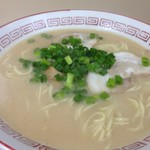 来秀軒 - ラーメン定食　730円