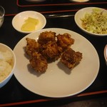 中華食房 - 鶏の唐揚げ定食