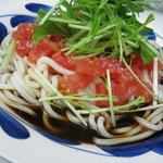 ひらの - 冷製トマトうどん　夏季限定いちおしメニュー　　トマトと水菜たっぷりのさっぱりうどん