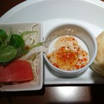 クオーコ タカハシ - セットのサラダと自家製パン