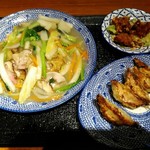 あんかけ焼そば 陳麻婆豆腐 STORM - 「あんかけ焼きそばランチ」950円