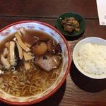 醤油らーめん+小ごはん108円