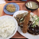 大学食堂 - 大学スペシャル定食