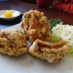 錦苑 - セットの唐揚げ