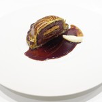 ラチュレ - 中にはジビエの他にフォアグラもソーそはマディラを使ったソース