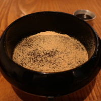 HIGASHIYA GINZA - わらび餅アップ