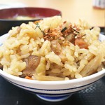 海鮮食堂おくどさん - (生)アジフライ280円 鳥ごぼうご飯(小)150円 味噌汁(小)80円