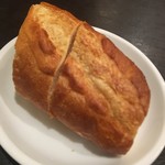 ビストロ石川亭  COREDO室町店 - パンもボリューム満点