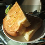カルフールカフェ - 厚切りトースト