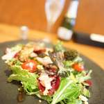 裏参道牛肉店 - わしわしサラダ