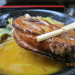 サッポロラーメン エゾ麺ロック - 食べ応えのある厚切りチャーシュー