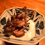 炭火割烹 蔓ききょう - 雀。モロ雀、、。笑