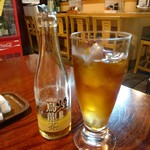 居酒屋しげちゃん - ウーロン茶(300円)