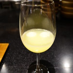 セララバアド - りんごとセロリとカルダモン