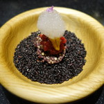 セララバアド - 馬肉　雲丹　黒米