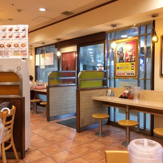 カレーショップ C&C_2