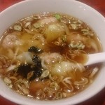 中華料理 家宴 - ワンタンスープ　250円