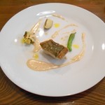 ヴェッキオ コンヴェンティーノ - メインの魚料理（スズキ）