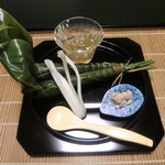 海石榴 - 進肴　鯛寿し　鱶ひれの煮こごり他