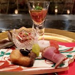 仙台牛と和風個室 すていき小次郎 - 