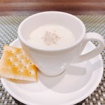 創作イタリアン Gemelli - アミューズ カリフラワーのポタージュ