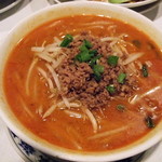 重慶飯店 - 四川担々麺