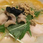 吉法師 - 信じが鯛(鯛出汁＋鮟肝 )¥1000の具